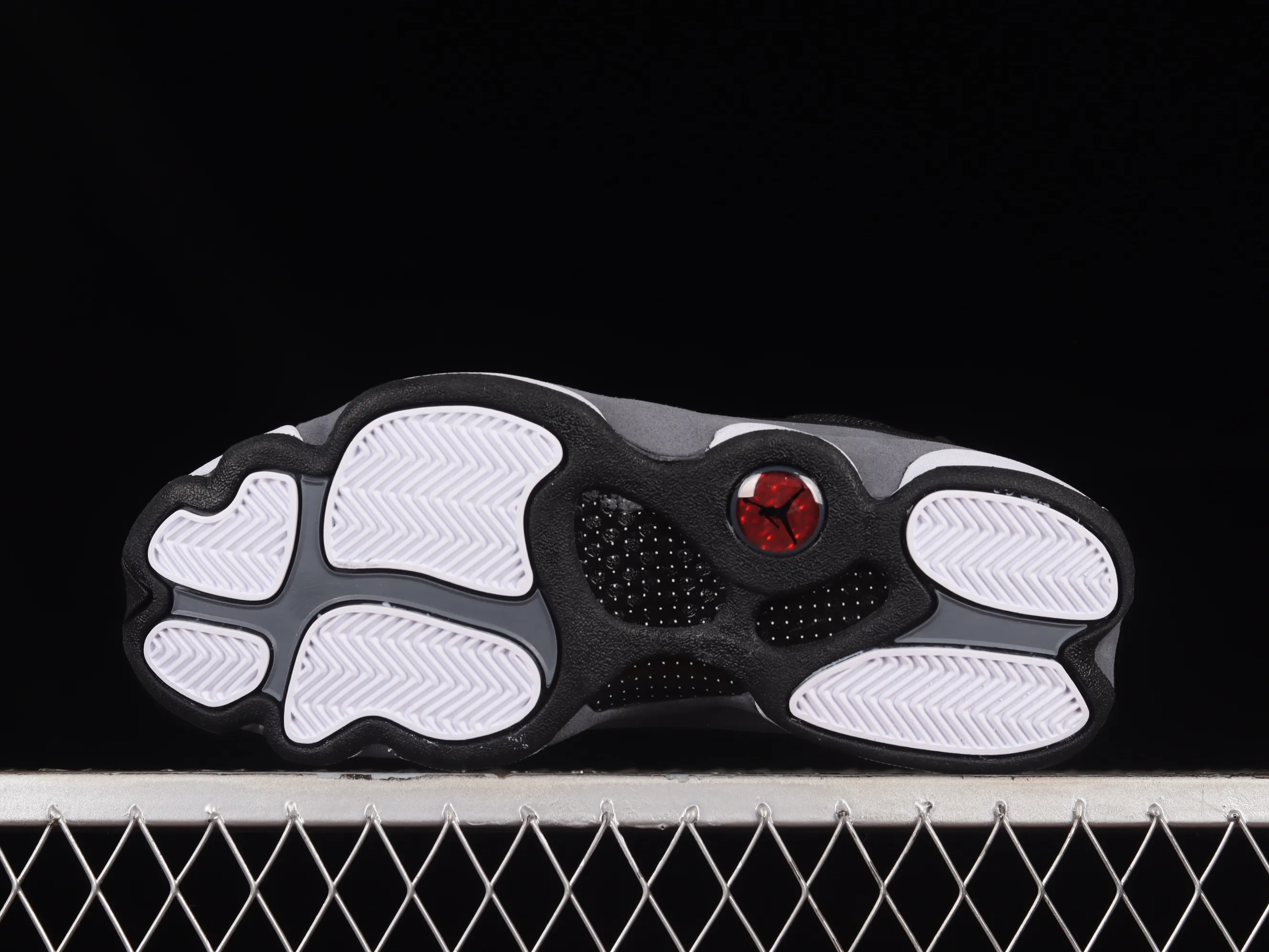 All categories Air Jordan Jordan series basketball shoes Air Jordan 13 P version pure original Air Jordan 13 "Black Flint" AJ13 Joe 13 black and white gray DJ5982-060